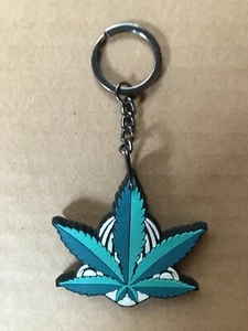 Marijuana / Cannabis Leaf Rubber Keyring - Picture 1 of 2