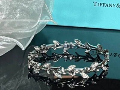 Tiffany & Co. Platinum Pave Set Diamond Garland Leaf  1.35ct 7'' 1999 Bracelet  - Image 1 of 4