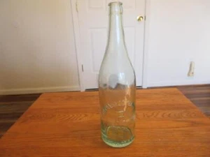 Vintage ROYAL BOTTLING CO. Cincinnati, OH 24 oz Soda Bottle - Picture 1 of 12