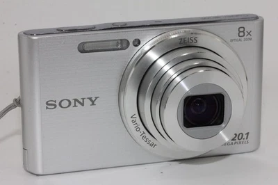 Sony DSC-W830 Cyber Shot 20.1MP 8x zoom Digital Camera Silver works great TESTED - Image 1 of 4
