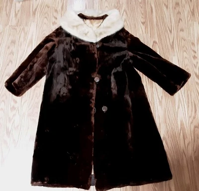 Vintage Dark Brown Sheared Beaver Coat With Blonde Mink Collar Women's Size M/L - Image 1 of 4