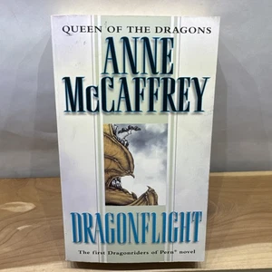 Dragonflight von McCaffrey, Anne Band: 1 der Drachenreiter von Pern - Bild 1 von 6