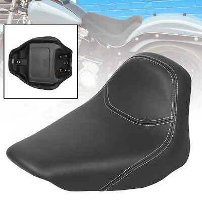 Asiento individual con costuras blanco y negro para Harley Heritage Softail Classic FLSTC 06-17 Foto 1 de 4