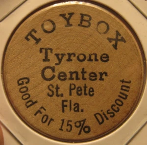 Níquel de madera vintage Toybox Tyrone Center St. Petersburg, FL - ficha Florida - Imagen 1 de 2