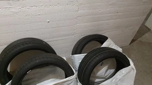 4x Bridgestone Potenza Sport 235/40 R20 96Y XL - Bild 1 von 9