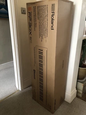 Roland FP-30X (Black) Digital Piano with Music Rest & Pedal. BN Original boxing - Image 1 of 4