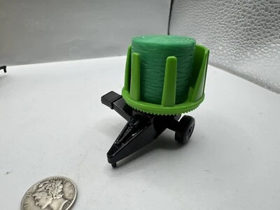 Scale Models Deutz Allis Round Baler, Green, 1/64w/bale - Image 1 of 4