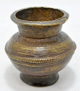 Antiker Messing Wassertrinktopf Lota Original Alt Handarbeit Gravur - Bild 1 von 4