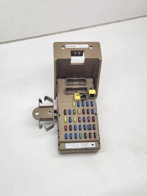 2005-2009 Subaru Legacy Outback Interior Fuse Box Panel 82201AG05A OEM - Image 1 of 4