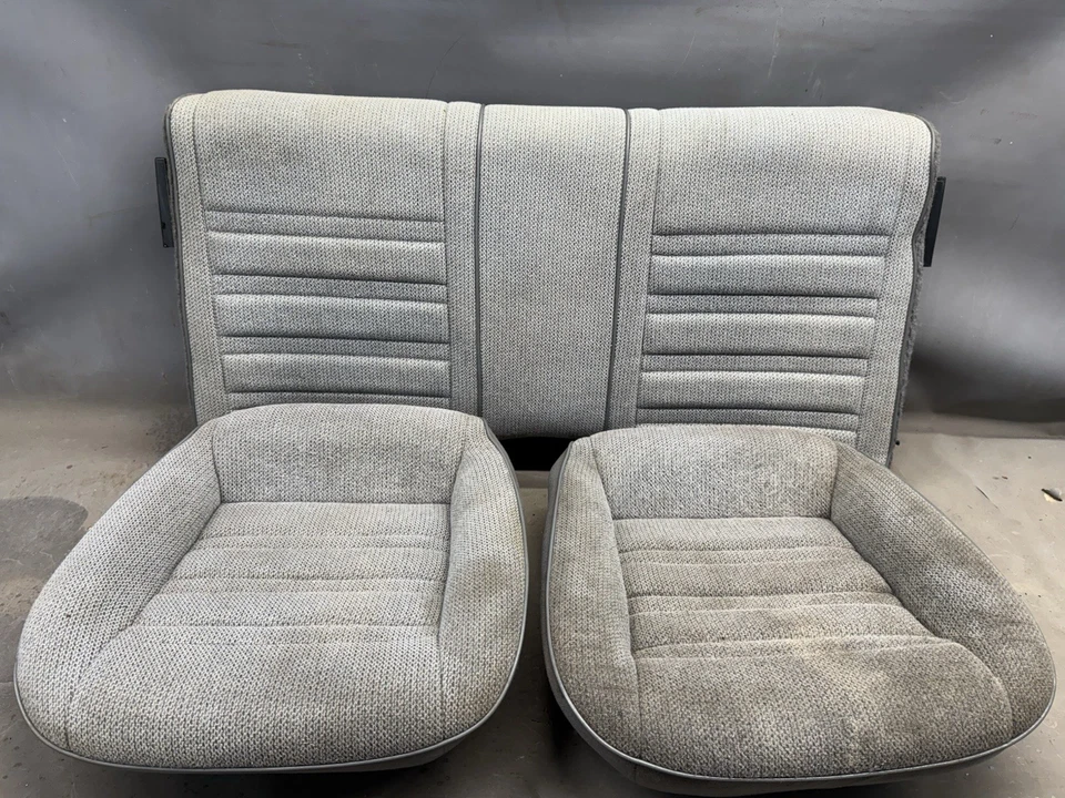 Chevy Camaro Pontiac 1982-1992 transmisión automática Firebird asiento trasero inferior RS Z28 OE Foto 1 de 4