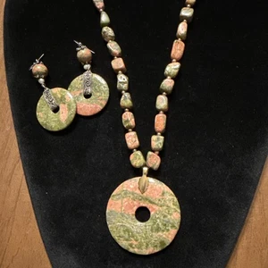 Unakite Large Pendant Beaded Necklace And Earring Set (Lot #218) - Picture 1 of 8