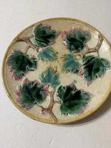 Etruscan Majolica Griffin, Smith & Hill Maple Leaf Plate 9” - Picture 1 of 19