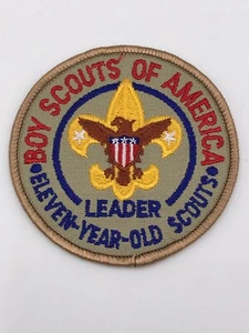 Vintage BSA Boy Scout of America ELEVEN 11 YEAR OLD SCOUT LEADER PATCH - Imagen 1 de 3