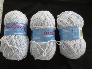 3 - 3 oz. Skeins CM WINDSPUN 99% Acrylic & 1% Nylon 4-Ply GARDEN YARN - Picture 1 of 5