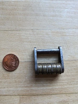 Cerradura antigua rara combinación de 5 cilindros Foto 1 de 2