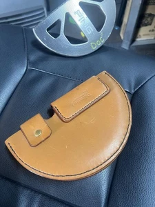 Funda Putter Cuero PING DOC17 Marrón Abotonada Estuche de Almacenamiento para Dac17 - Imagen 1 de 6