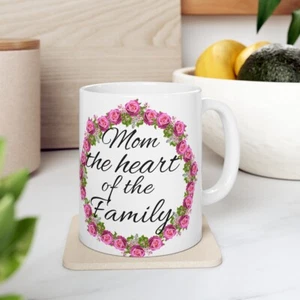 Mamá el corazón de la familia taza de café para madres, amor mamá regalos para ella - Imagen 1 de 13
