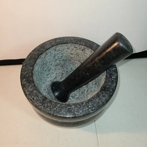 Cole & Mason Granite Mortar & Pestle 7" Diameter Extra Large great for Guacamol - Picture 1 of 7