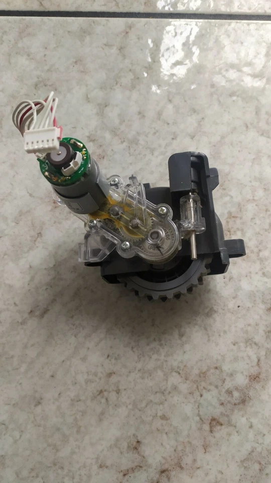 Ruota Destra Robot Samsung Navibot SR9630 - Immagine 1 di 4