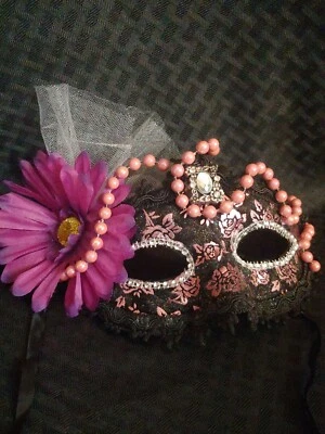 Mardi gras, masquerade, mask, masque/Halloween/ costume attire - Image 1 of 4