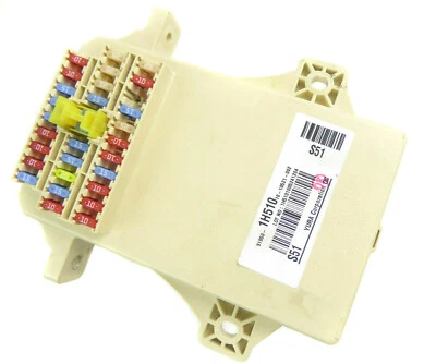 Scatola fusibili Hyundai i30 FD 91950-1H510 - Immagine 1 di 2