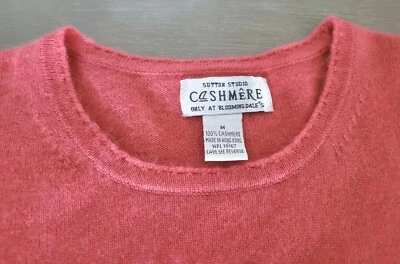 Sutton Studio Cashmere at Bloomingdale's 100% Cashmere Peach Color Sweater S/z M - Image 1 of 4