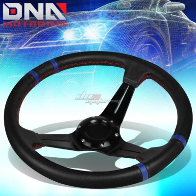 VOLANTE PRETO TRI-SPOKE COURO PVC 6 PARAFUSOS ALUMÍNIO À DERIVA LISTRA AZUL - Imagem 1 de 4