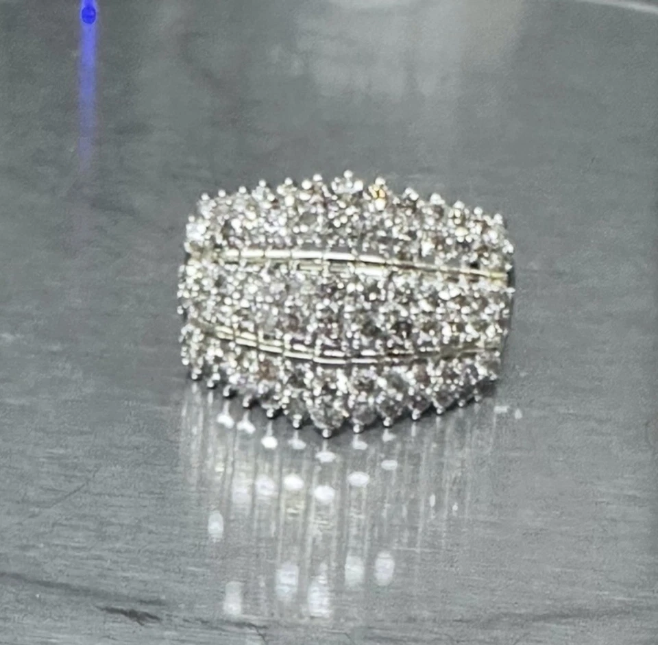 Кольцо с кластером бриллиантов 2 карата белое золото 10 карат размер 8 блестящее круглая огранка - Изображение 1 из 4
