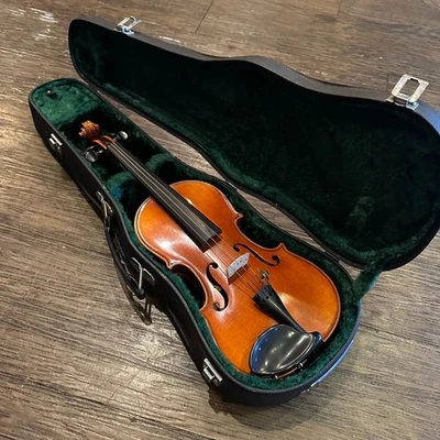 Suzuki No.280 1/4 Size Violin 1979 Spruce Top Fractional Model - Image 1 of 4