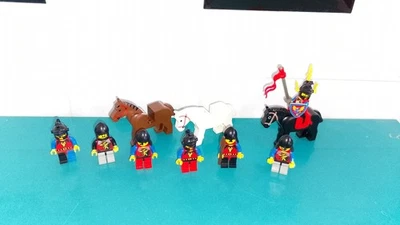 Lot figurines lego moyen âge ancien castle chevalier chevaux Maîtres du dragon - Photo 1/4