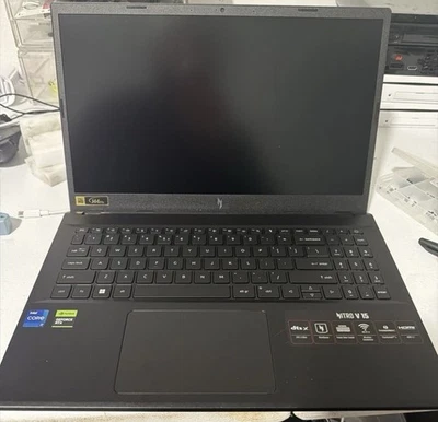 Portátil para juegos Acer Nitro V Intel i7-13620H NVIDIA GeForce RTX 4050 |15,6| Foto 1 de 4