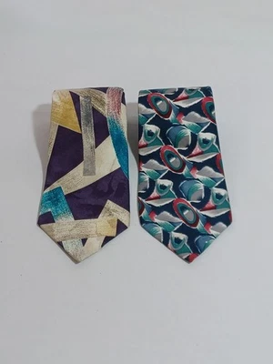 Lote de 2 Corbatas JT Beckett 100% Seda Geométricas Foto 1 de 4