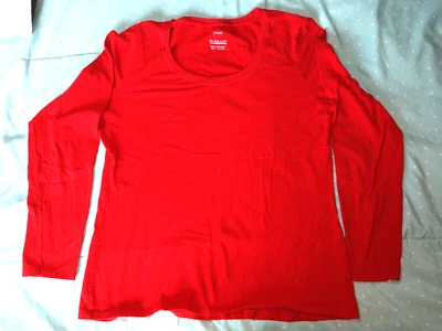 Camiseta de mujer Hanes Live Love color roja grande manga larga   Foto 1 de 3