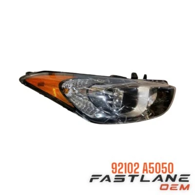 Faro halógeno derecho Hyundai Elantra GT 2013-2017 nuevo OEM 92102 A5050 Foto 1 de 4