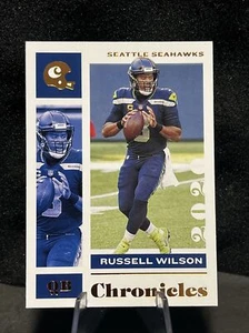 2020 NFL Chronicles Russell Wilson Base GOLD Parallel — Seahawks - Picture 1 of 1
