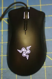 RAZER DEATHADDER ELITE RZ01-0201 Black Wired USB Optical Gaming Mouse - Picture 1 of 8