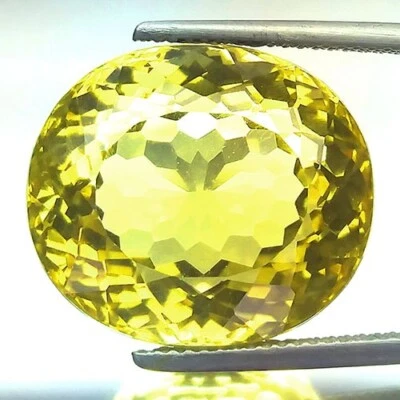 26.30 Ct. Loose Gemstone Yellow Lemon Quartz Oval Cut 19x17x13 Mm. - Image 1 of 3