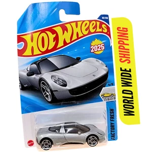 Hot Wheels Gordon Murray Automotive T.33 colore bianco fresco di fabbrica - Foto 1 di 7