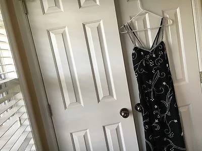 Vestido de noche para mujer Scala negro perla con cuentas 100 % seda extra grande Foto 1 de 4