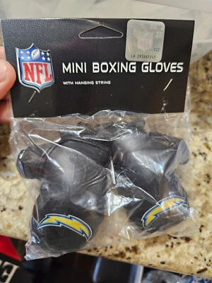 GUANTES DE BOXEO DE FÚTBOL AMERICANO DE LA NFL CARGADORES DE LOS ANGELES AUTO OFICINA HOGAR Foto 1 de 2
