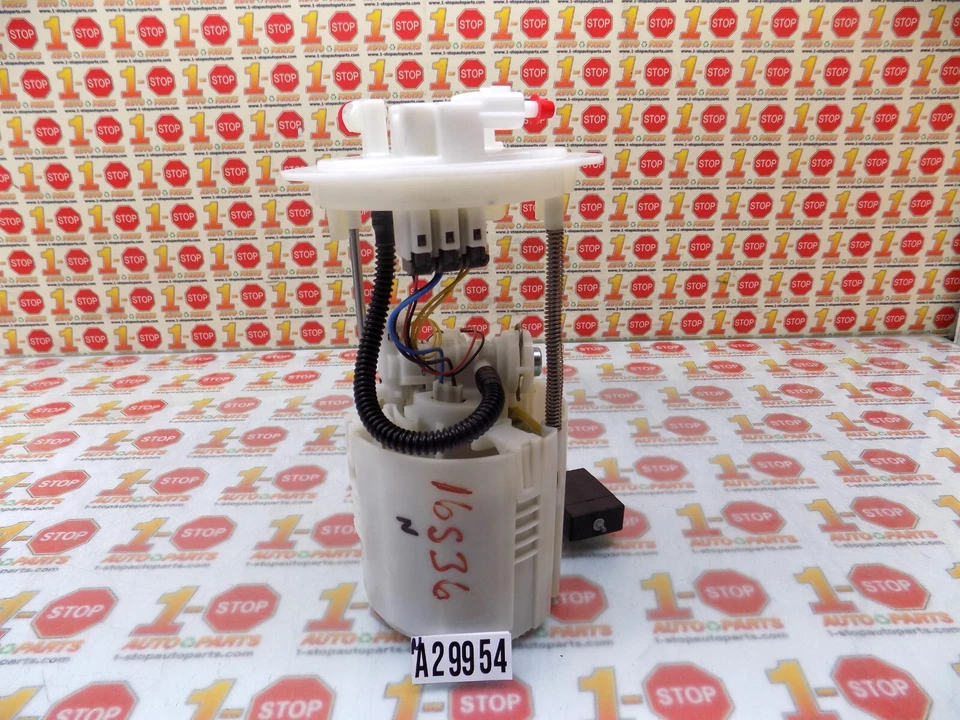 2013-2016 NISSAN PATHFINDER FUEL GAS PUMP ASSEMBLY 17040-3KA1E OEM - Image 1 of 4