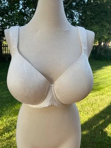 Secret Treasure Smoothing T-Shirt Bra With Lace Woman 44DDD - Picture 1 of 12