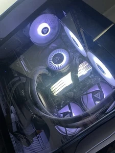 AMD Ryzen Bundle (Ryzen 5 5600, 32gb DDR4, Micro ATX B550M AUROS Elite AX) - Bild 1 von 3