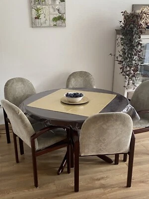 runder Esstisch/Ausziehbar (4 Platten) +6Stühle. 200,00VB - Bild 1 von 2