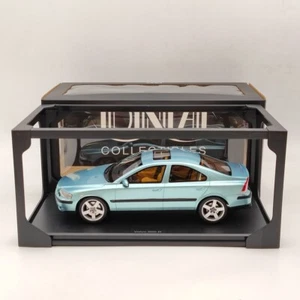 Coche modelo de resina limitado verde DNA000104 DNA Collectibles 1/18 Volvo S60 R 2003 - Imagen 1 de 8