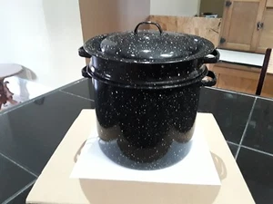Vintage Speckled Enamelware Pot With Strainer Insert Lid Black 6 Quart Cookware - Picture 1 of 8