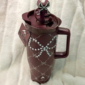 Wellness Perlenschleife Edelstahl Reisebecher Neu mit Etikett 40 Unzen Strohhalm + Klappdeckel Geschenk - Bild 1 von 11