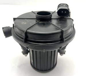 08 09 10 11 12 13 BMW M3 Air Pump - OEM 72812422 - Picture 1 of 6