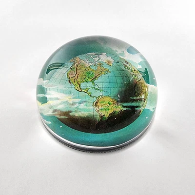 Pisapapeles John Derian World Globe Dome vidrio soplado a mano hecho a mano decoupage NYC Foto 1 de 4