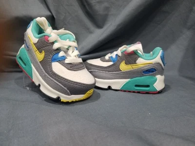 Zapatillas Nike Niños Pequeños Air Max 90 LTR Gris/Verde Talla 4 ¡NUEVAS SIN CAJA! Foto 1 de 4